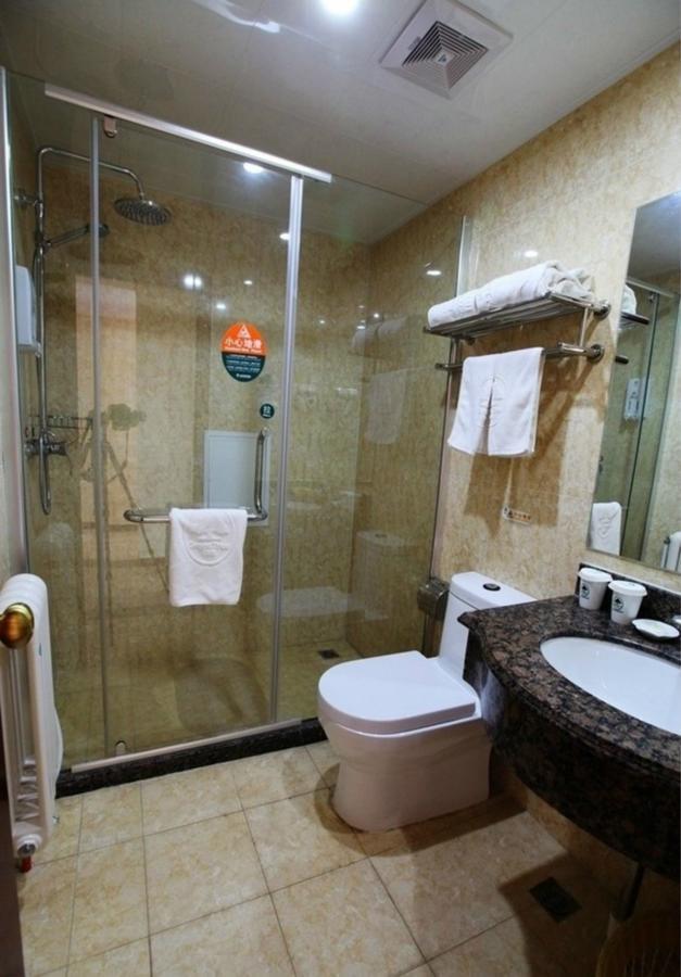 Greentree Inn Beijing Daxing Huangcun Qingyuan Road Metro Station Express Hotel Exterior photo